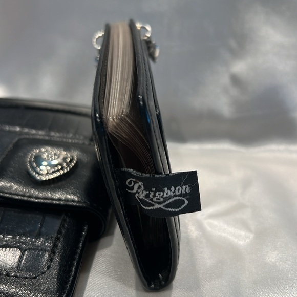 EUC Black card case Croco also Brighton Black Croco Twister Photo Album/Card - Picture 6 of 7